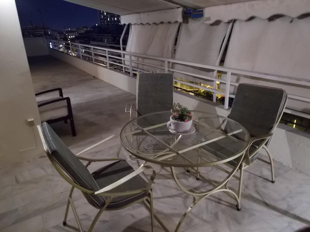 Top Floor Studio Near Metro&View&200Mbps Atena Exterior foto